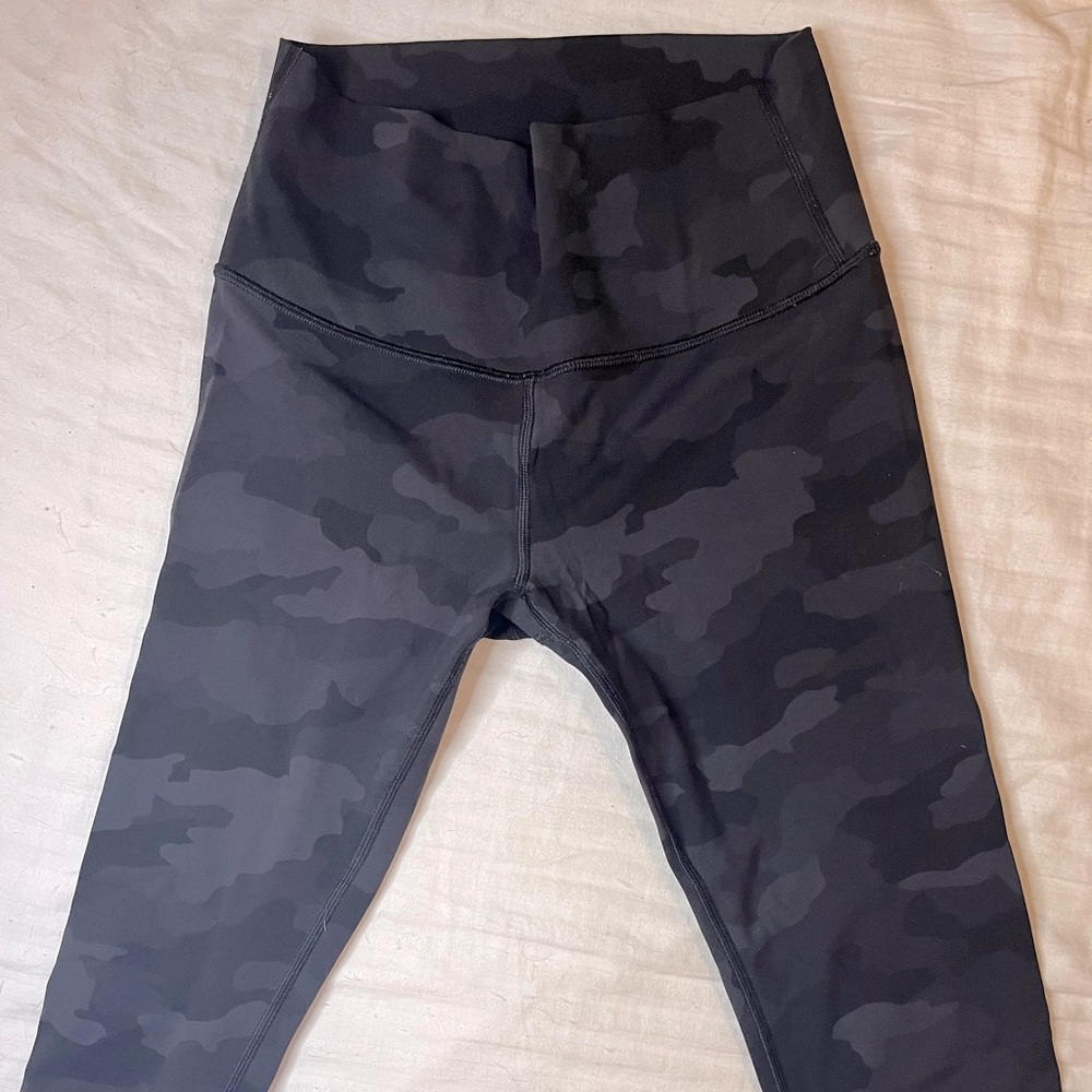 Lululemon Wunder Under